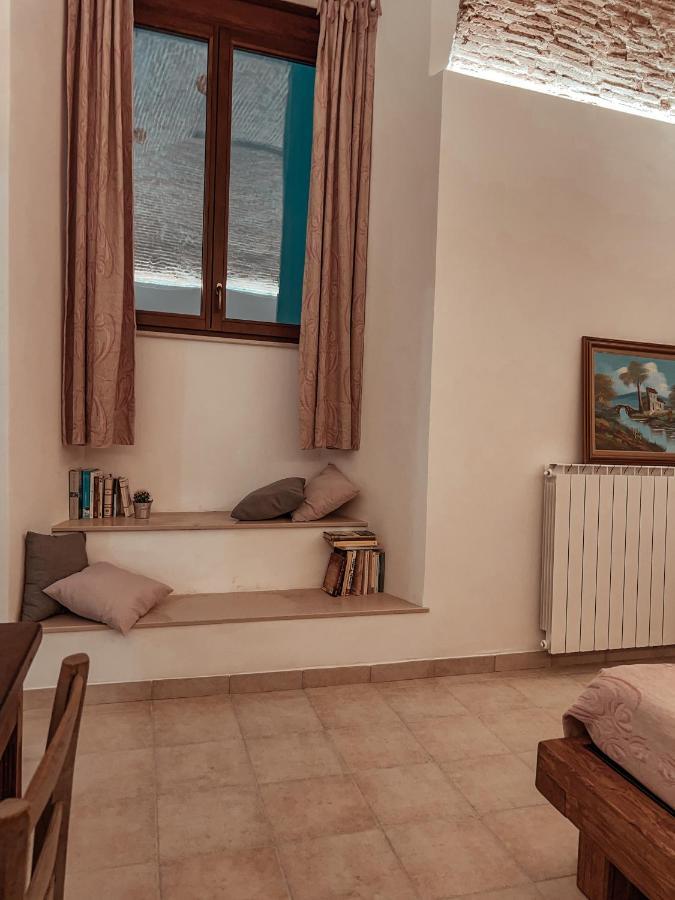 Vadolibera House Lägenhet LʼAquila Exteriör bild