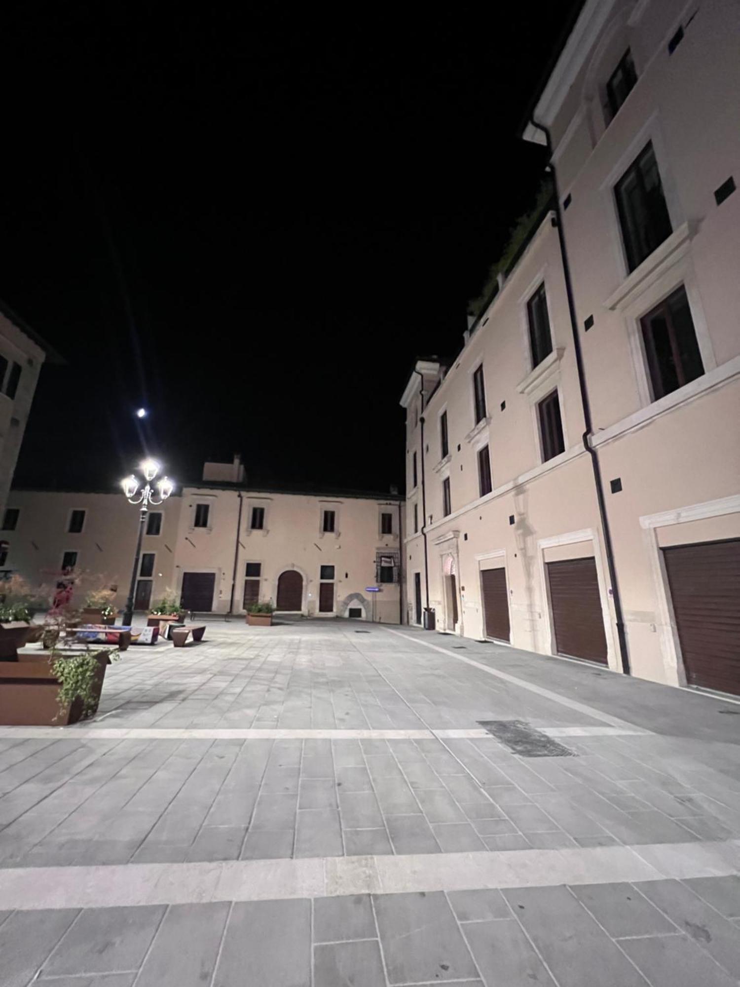 Vadolibera House Lägenhet LʼAquila Exteriör bild